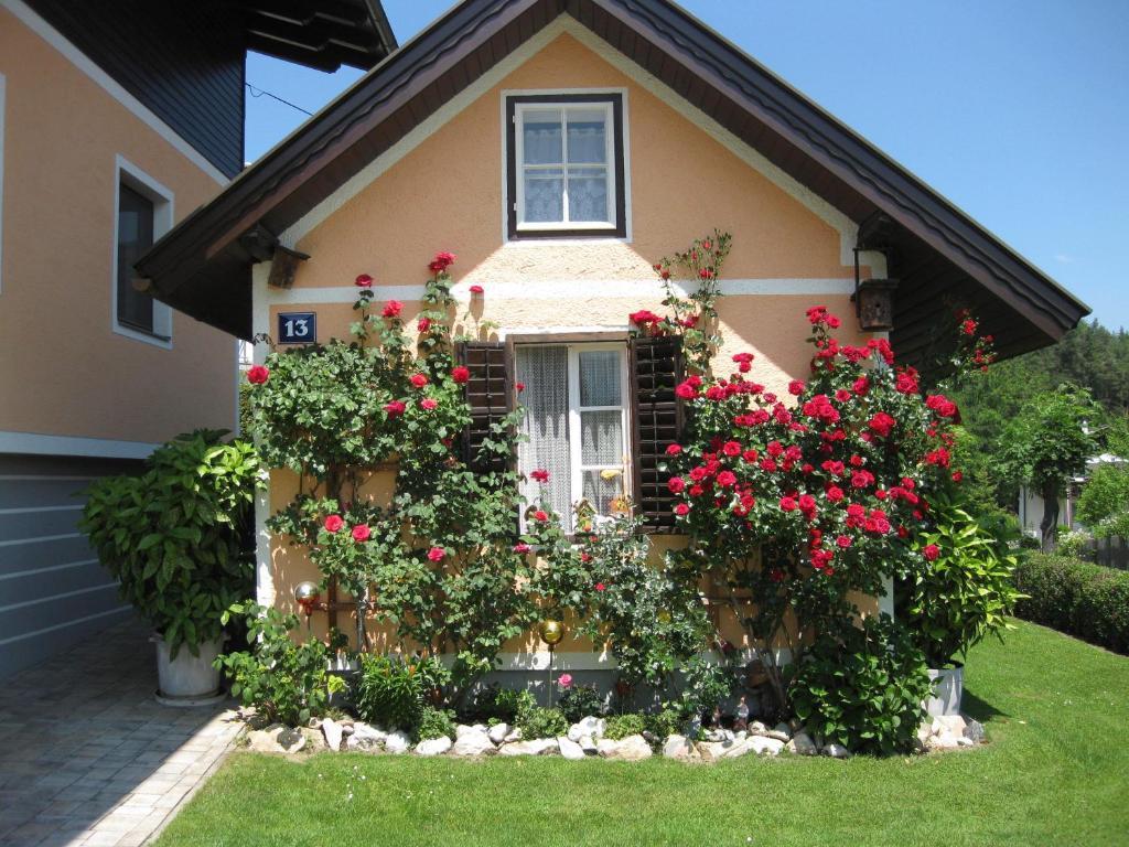 Gaestehaus Stroitz Drobollach am Faaker See Esterno foto