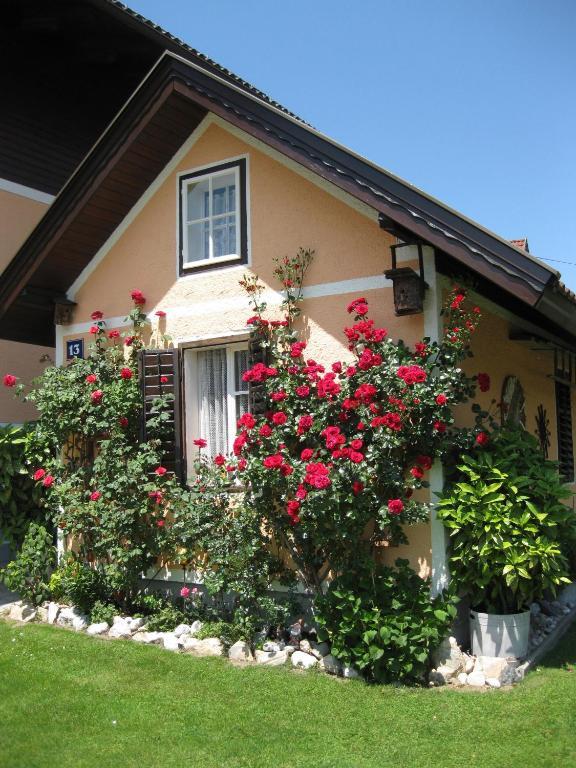 Gaestehaus Stroitz Drobollach am Faaker See Esterno foto